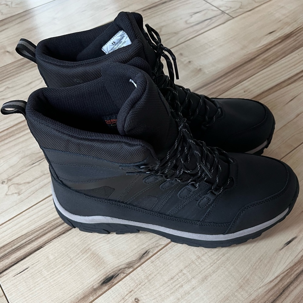*NWT* All In Motion Winter Boots